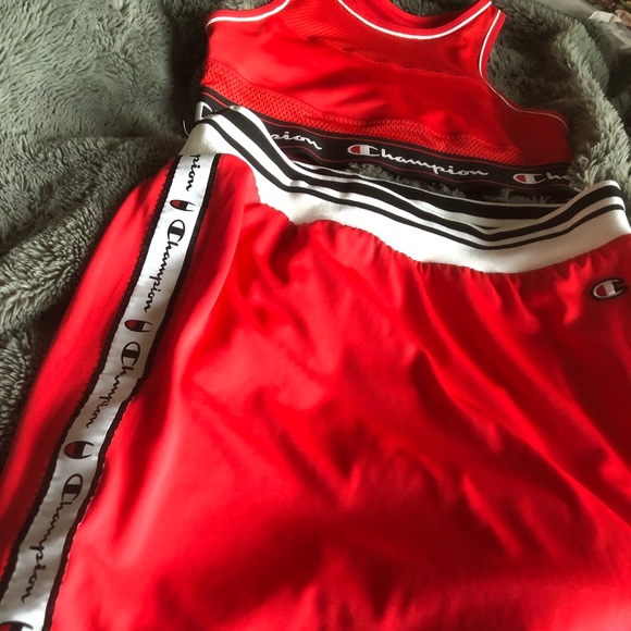 Champion Set - Picture 2 of 7